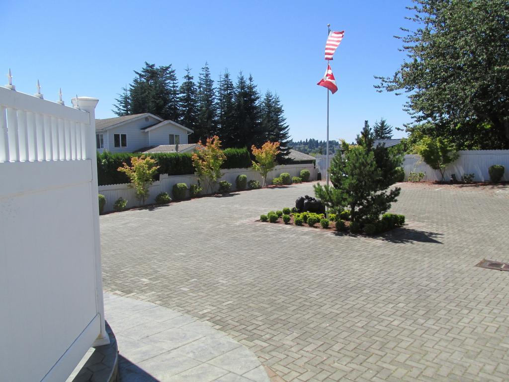 Mansion 3* Lake Stevens